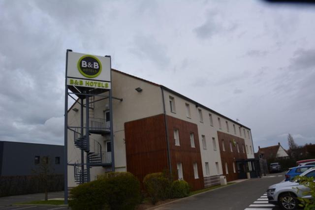 B&B Hotel Le Treport Friville Eksteriør bilde